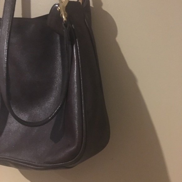 Gucci, chocolate brown leather Diana handbag - Picture 6 of 8